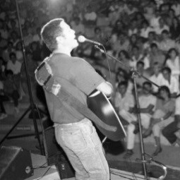 בהופעה חיה, 1984