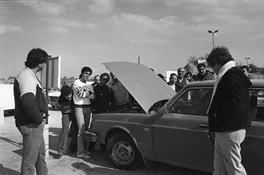 מכירת מכוניות, 1980