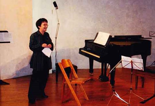 רחל גלעין, מרכז פליציה בלומנטל למוזיקה, תל-אביב, 2007 (מאוספיה הפרטיים של רחל גלעין)
