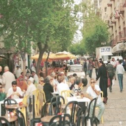 محلات تجارية في شارع بن يهودا