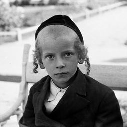 ילד בפולין, 1935