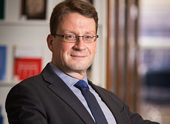 Dr. Stefan Litt