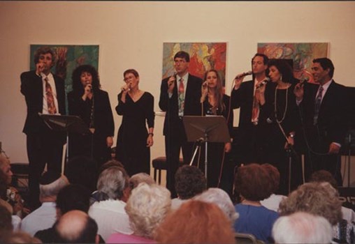 שמיניית ווקל מבצעת משירי סשה ארגוב | מאי 1993 (ארכיון אלכסנדר ארגוב, MUS 103)