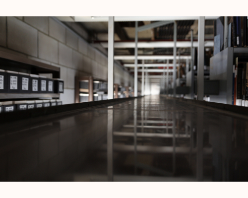 מחסנים ריקים